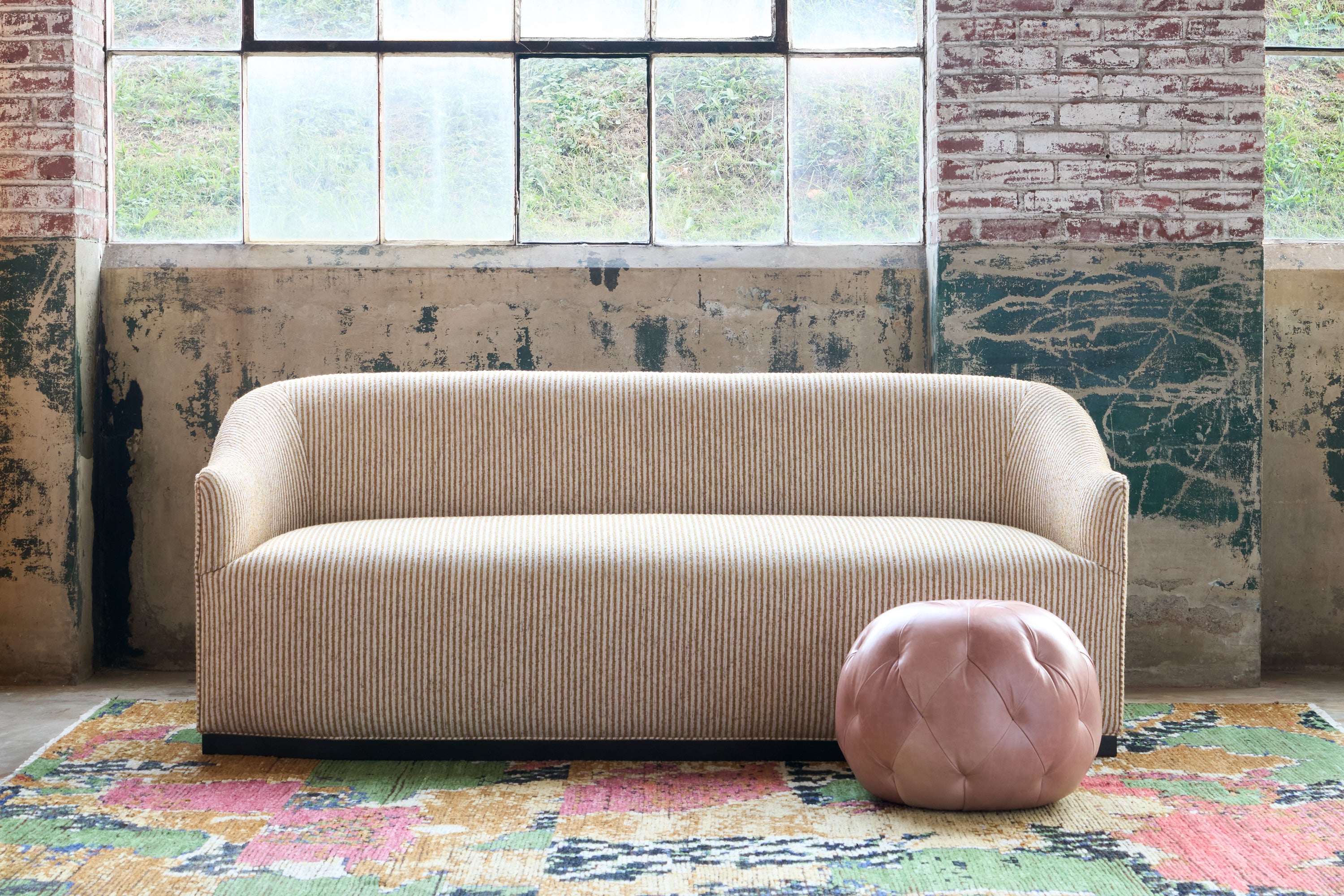 Ava Sofa – Cisco Home