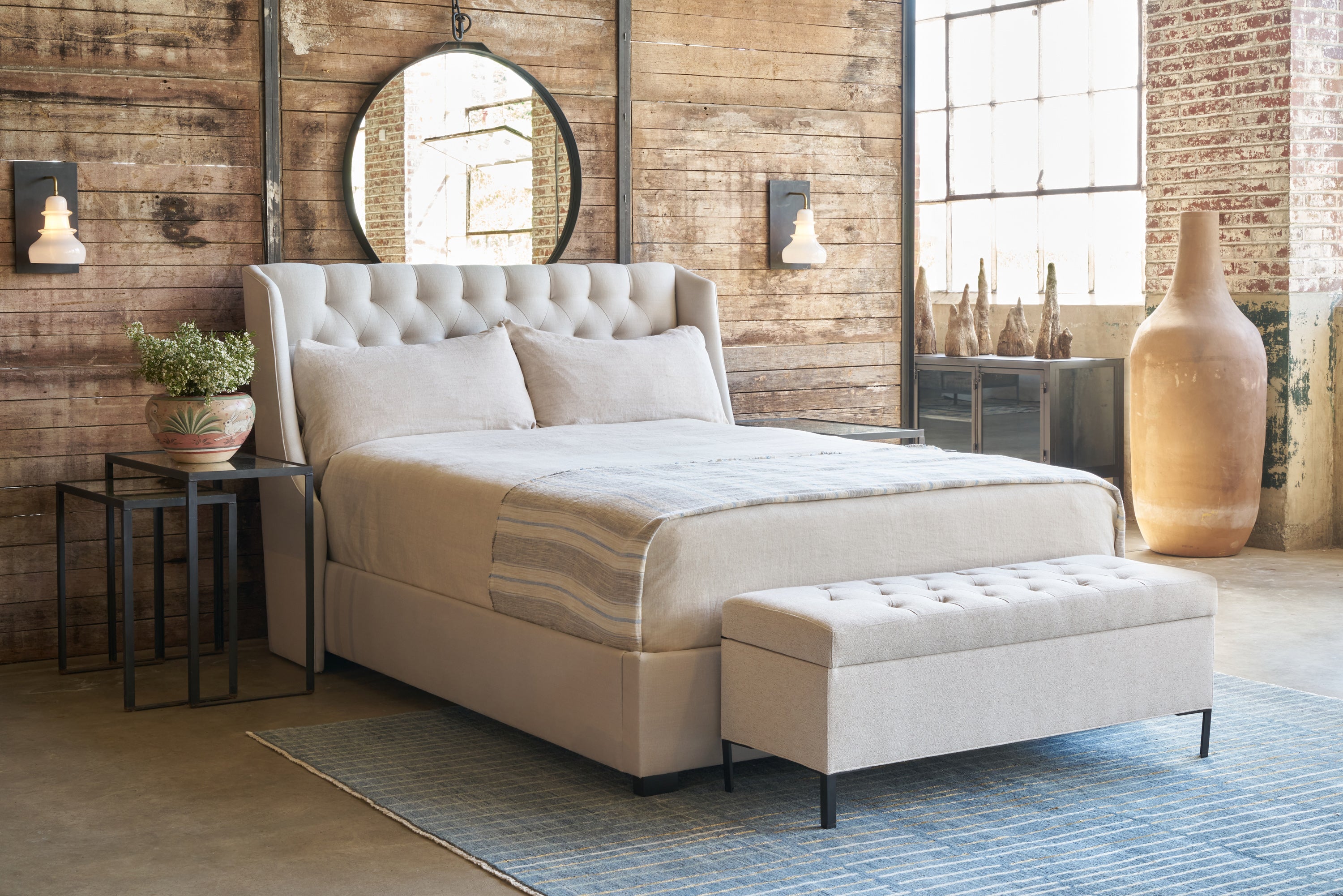 Jaxon Chest – Cisco Home